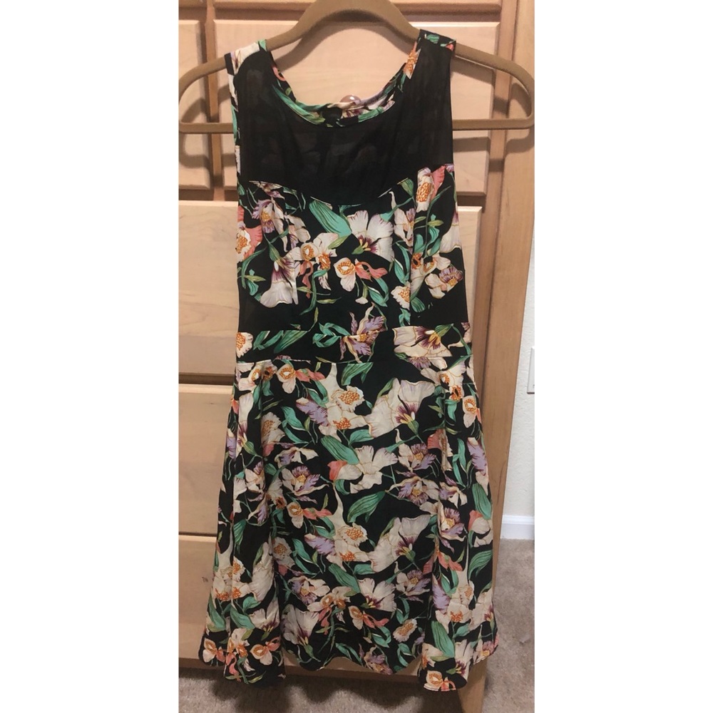 Lo Posh floral summer dress, women’s M